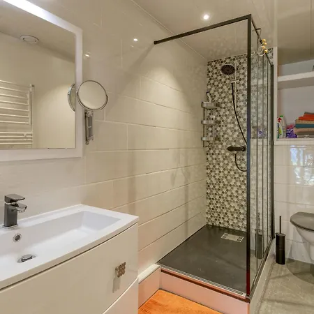 Appart-terrasse , 80m De La Benoit, * La Baule