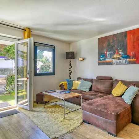 Appart-terrasse , 80m De La Benoit, شقة