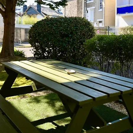 شقة Appart-terrasse , 80m De La Benoit, *