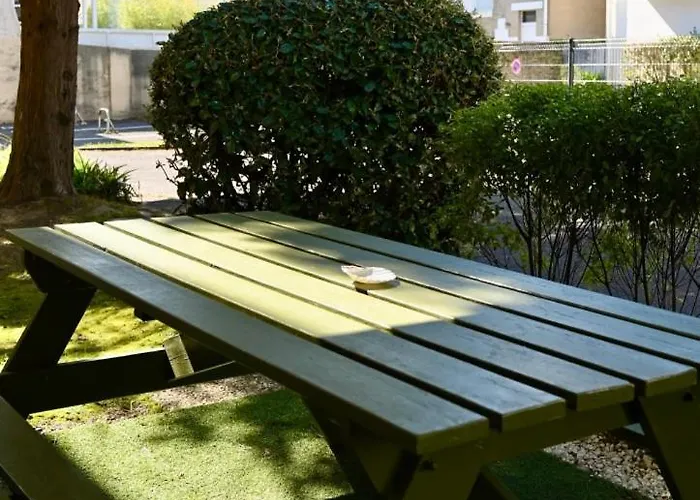 Apartment Appart-terrasse , 80m De La Benoit, *